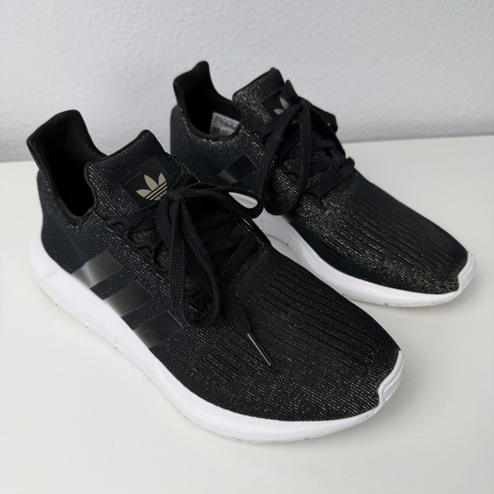 Adidas Swift Run Womens 6.5 Black White Knit Lace Up Sneakers CQ2018